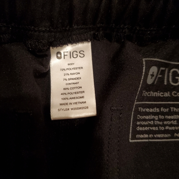 FIGS Zamora High Rise Joggers 🖤 - Picture 4 of 5